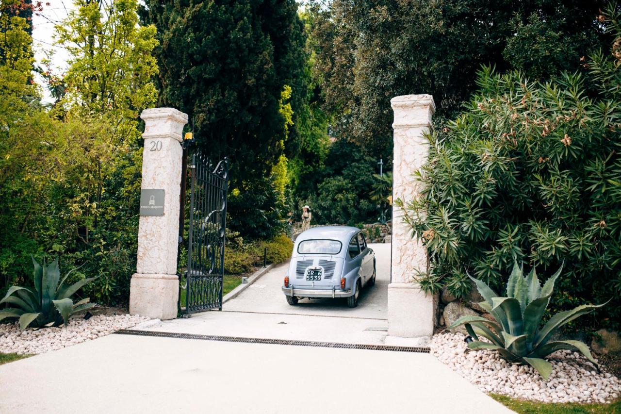 Villa Borgo Il Mezzanino Saló Exterior foto
